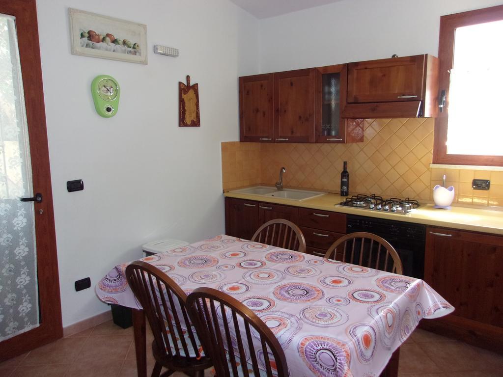 Artistika Golden Apartment Capitana Exterior photo