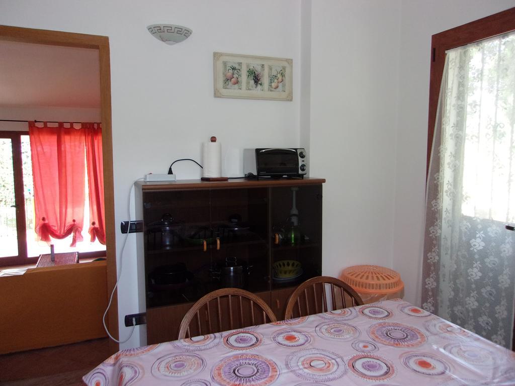 Artistika Golden Apartment Capitana Exterior photo