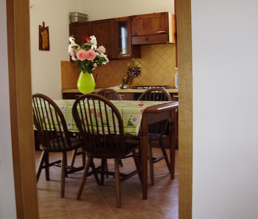 Artistika Golden Apartment Capitana Room photo